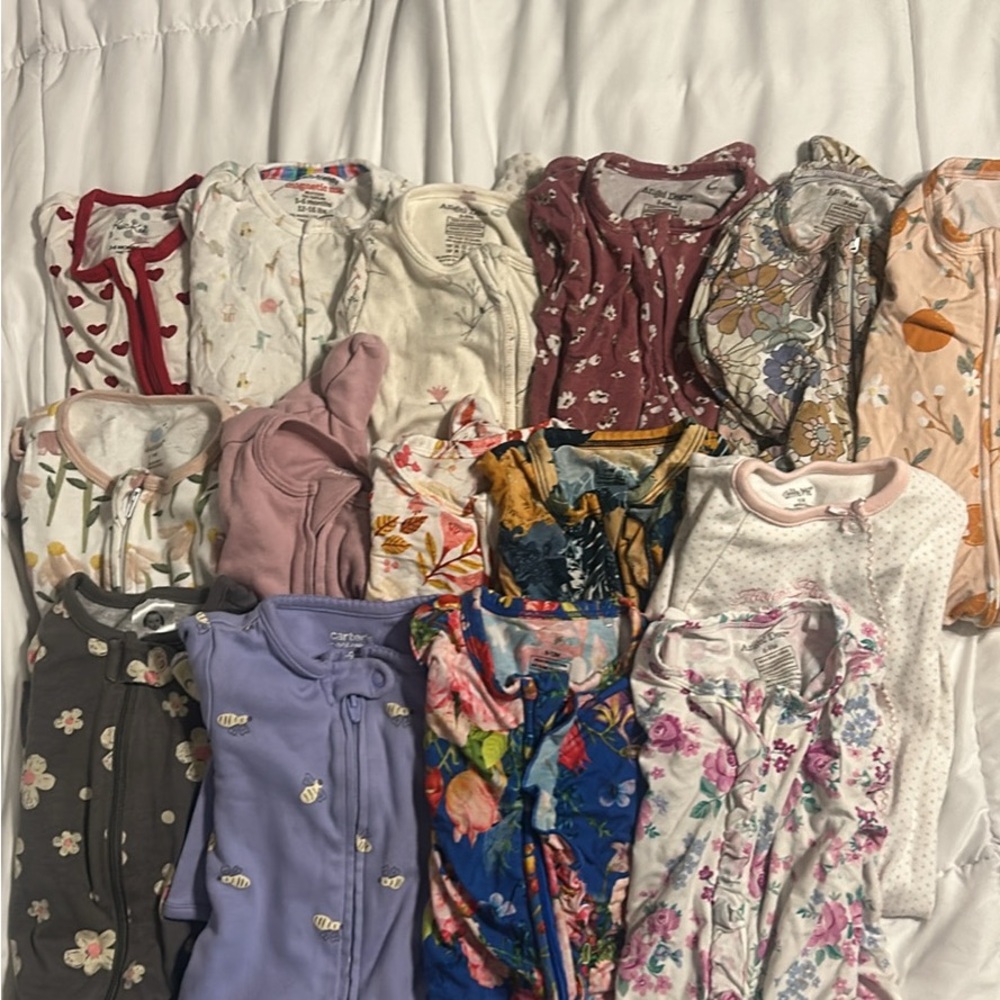 Floral and Patterned Baby Girl Bodysuits - Multicolor Set